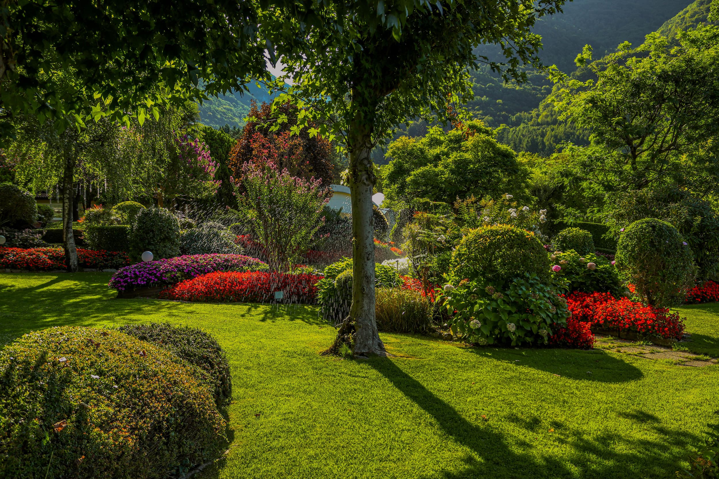Coastal Estate Turfgrass, Floral Borders & Groundskeeping